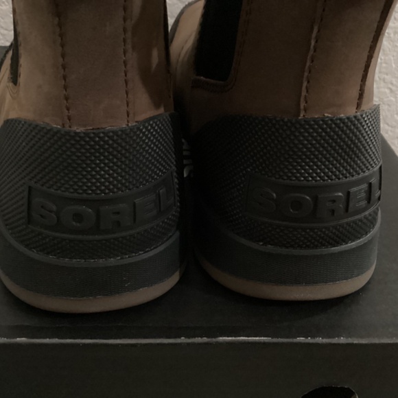 Sorel Brown and Black Men's Boots - Picture 11 of 12